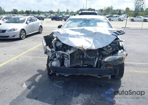 2019 Toyota Corolla L z USA, uszkodzony, nr VIN 2T1BURHE0KC183376